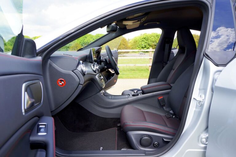 Profesionalus automobilių poliravimas Kaune